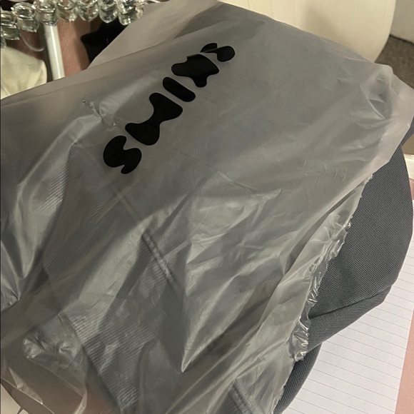 Skims Oversized Boyfriend Zip Up Hoodie- Large- Zircon - Picture 10 of 12